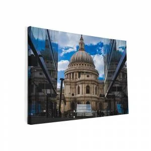 St-Paul's-Cathedral-in-London